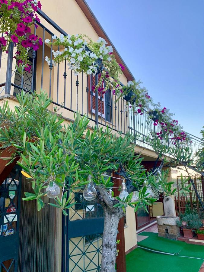 Chiaraluce Country House Massignano Luaran gambar
