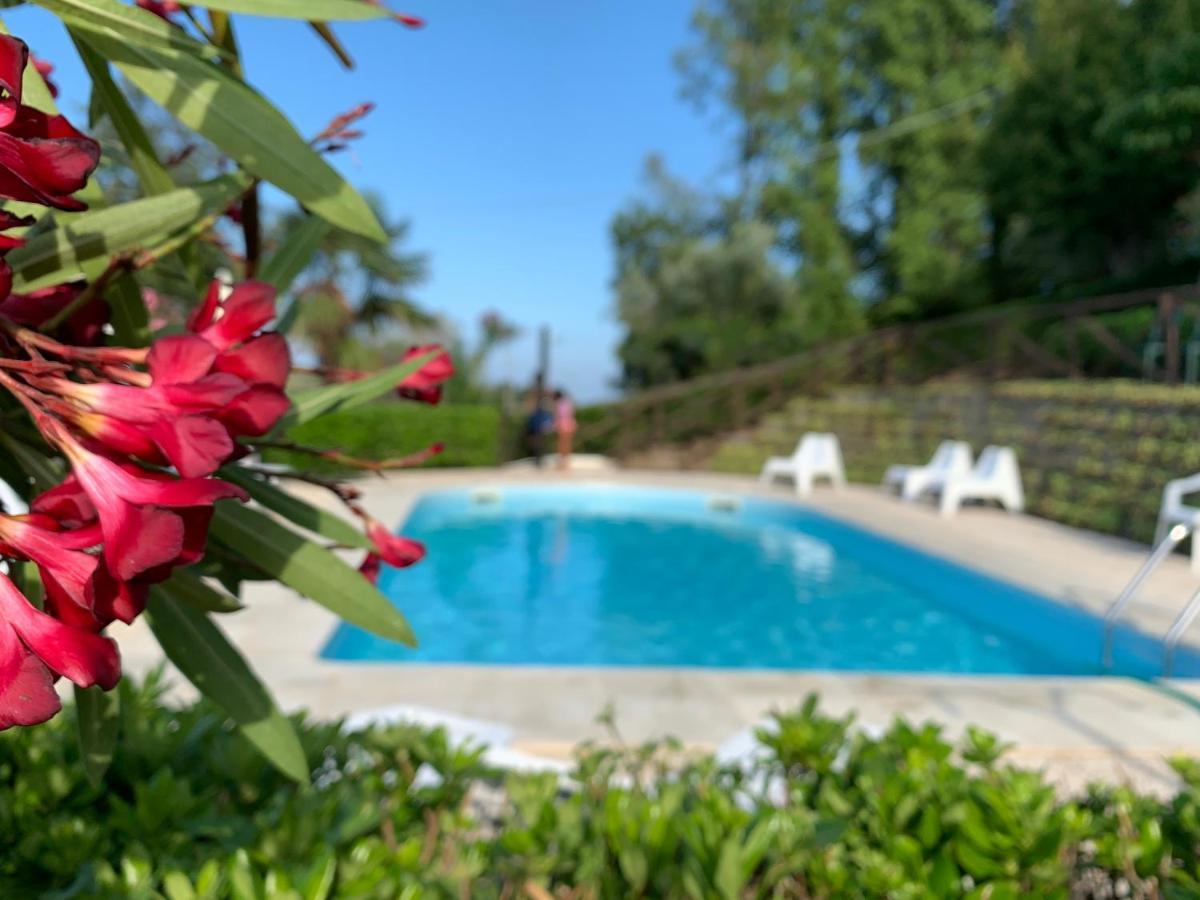 Chiaraluce Country House Massignano Luaran gambar